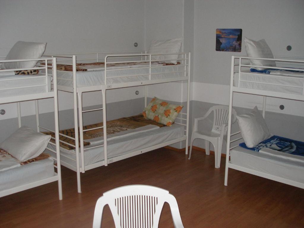 Kretan Hostel Bucharest Room photo